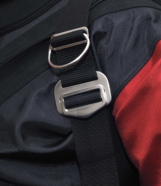 DUX Steel Clip for Adjustable Harness